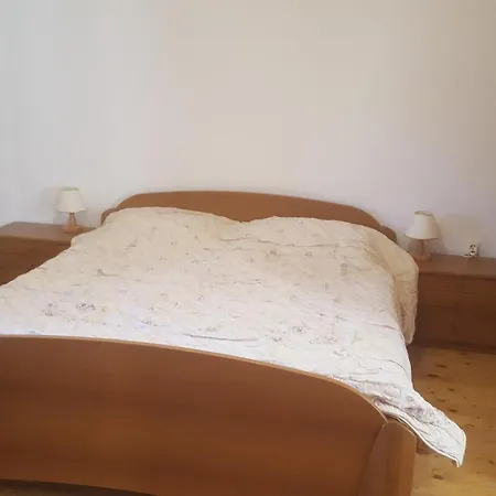 Hisa Pri Ovcicevih بيت للعطل *