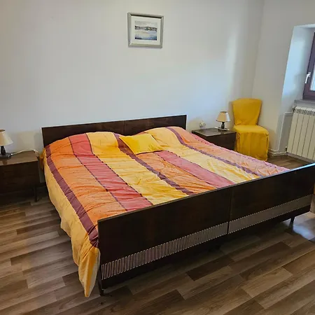 Hisa Pri Ovcicevih بيت للعطل Komen
